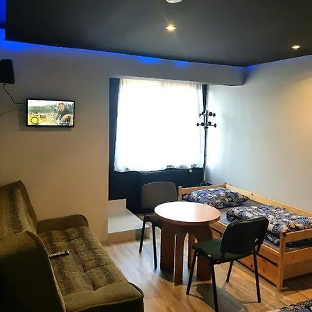 Gliwicka139 بيت شباب *